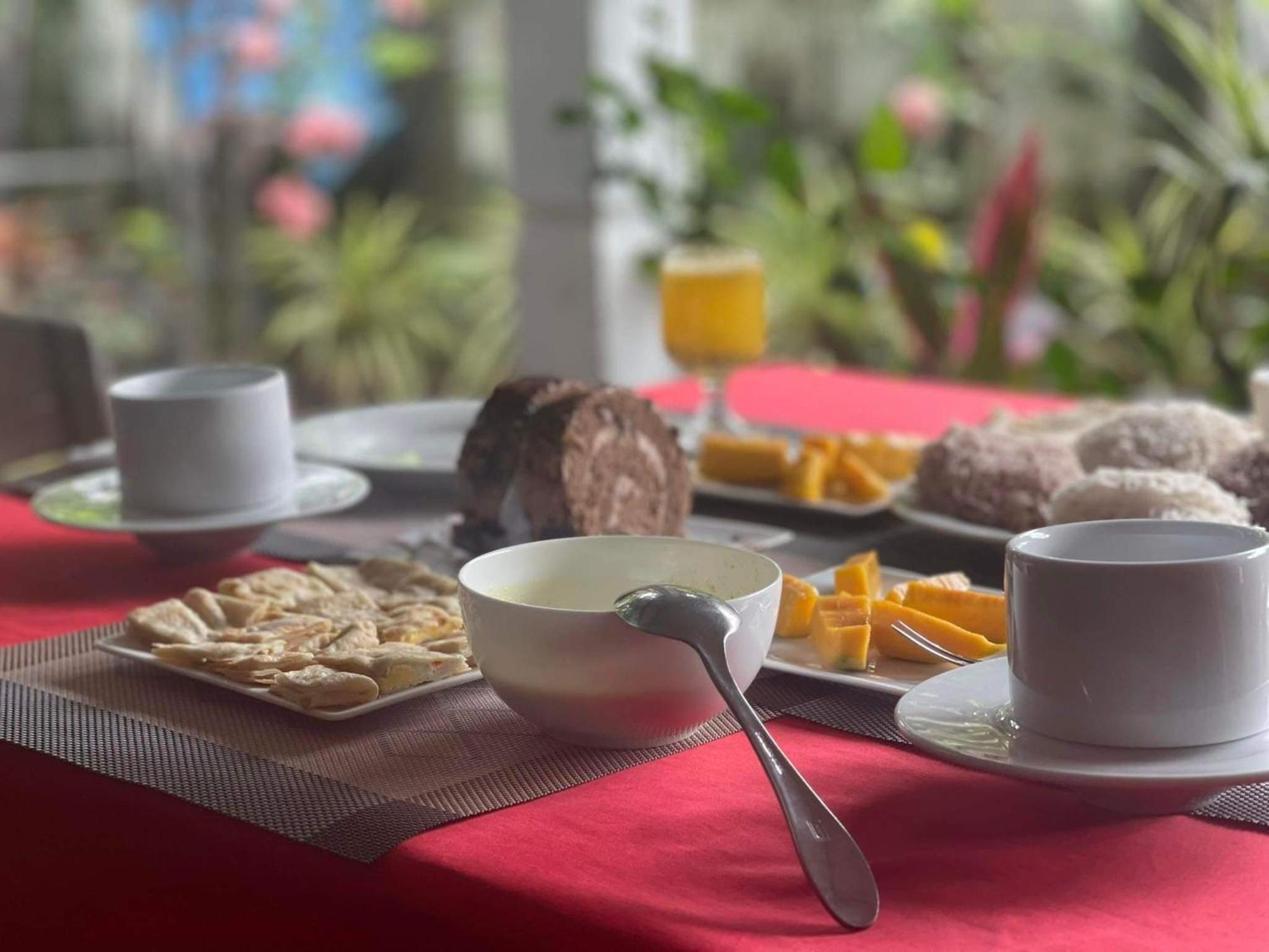 Goalma Family Holiday Resort & Restaurant Anuradhapura Kamer foto