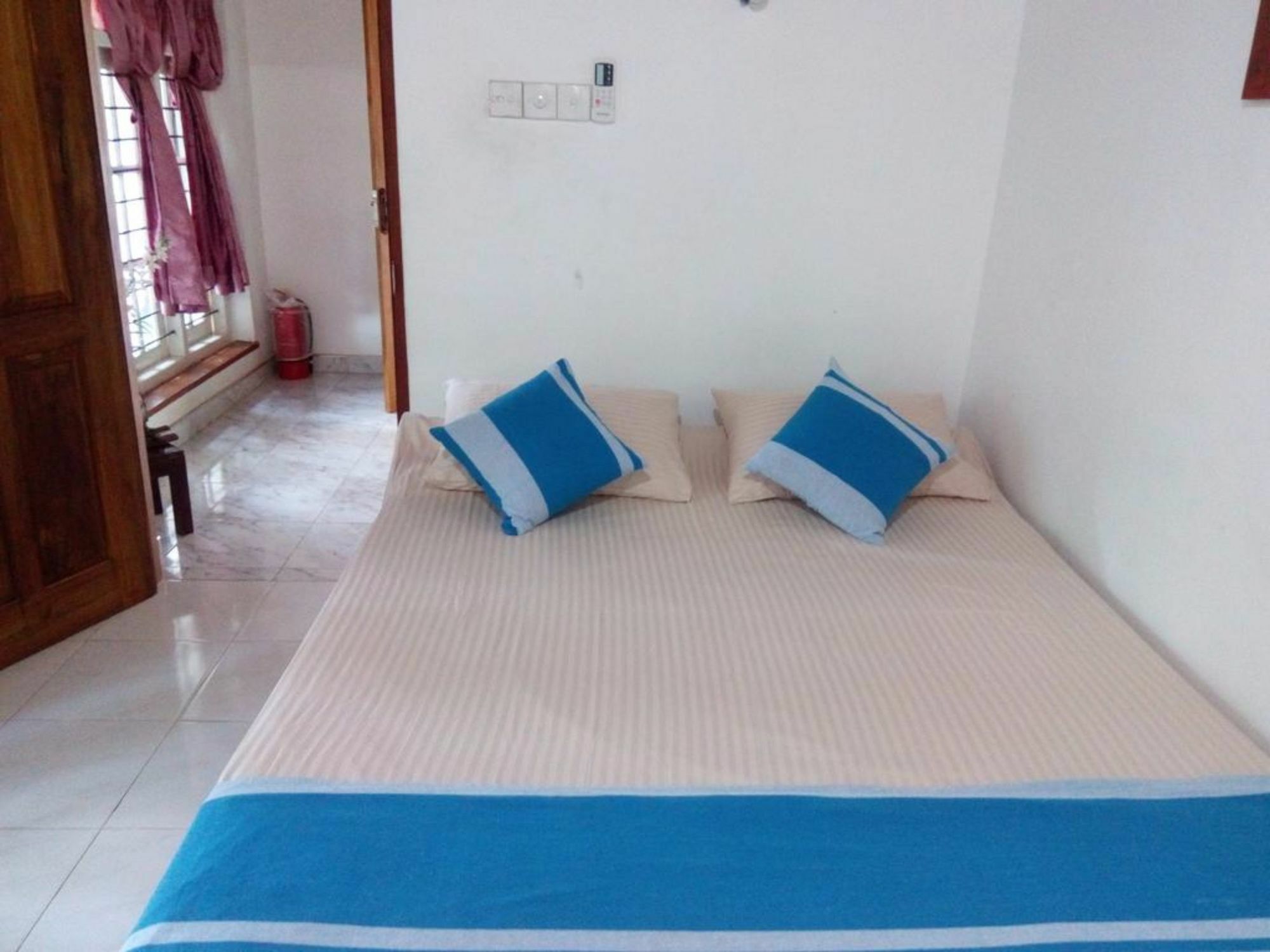 Goalma Family Holiday Resort & Restaurant Anuradhapura Buitenkant foto